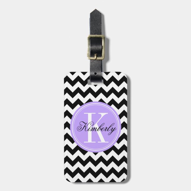 Étiquette À Bagage Chevron noir et blanc avec le monogramme lilas (Devant Vertical)