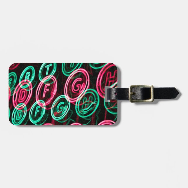 Étiquette À Bagage Clés de machine à écrire en néon fermer (Devant horizontal)