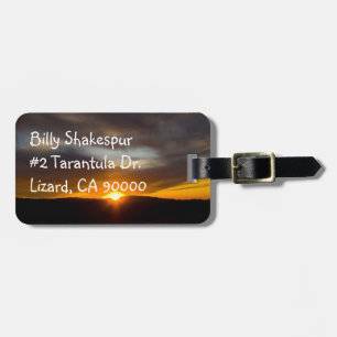 Étiquette À Bagage Coucher De Soleil Sur La Colline