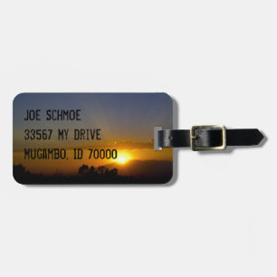 Étiquette À Bagage Coucher de soleil sur la vallée