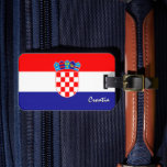 Étiquette À Bagage Croatie Bagages Tags, Drapeau patriotique croate<br><div class="desc">Balise bagage : Drapeau croate & valise de vacances Croatie,  étiquettes bagages - amour mon pays,  voyage,  patriotes nationaux / fans de sports</div>