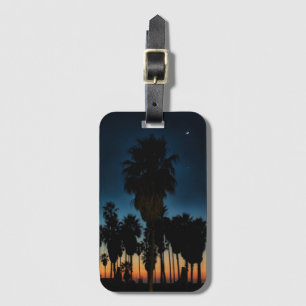 Étiquette À Bagage Croissant de lune et une étoile sur le coucher du