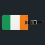Étiquette À Bagage Drapeaux irlandais pour bagages et valises<br><div class="desc">Les étiquettes des bagages du drapeau irlandais pour les sacs et les valises Une idée cadeau sympathique pour les voyageurs de vacances patriotiques.</div>