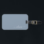 Étiquette À Bagage Dusty Blue minimaliste moderne Monogramme élégant<br><div class="desc">Découvrez notre Dusty Blue Minimalist Modern Monogram Elegant Collection : Elevez votre style avec une sophistication sobre et un charme intemporel. Notre collection présente des motifs minimalistes dans une teinte bleu roux apaisante, rehaussée d'élégants monogrammes adaptés à votre goût personnel. De la papeterie raffinée aux accessoires polyvalents, chaque pièce de...</div>