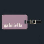 Étiquette À Bagage Dusty Purple Bold Typographie Nom personnalisé<br><div class="desc">Voyagez dans le style avec cette étiquette de bagage personnalisée avec un design minimaliste moderne. L'élégant nom serif se distingue par son arrière - plan violet muet, créant un look chic et intemporel. Parfait pour les voyageurs fréquents, les professionnels d'affaires, les étudiants et les vacanciers qui veulent facilement identifier leurs...</div>