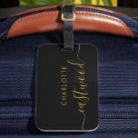 Étiquette À Bagage Elegant Black Gold Monogram Script Name Stylish<br><div class="desc">An elegant modern minimalist sleek gold script and sans serif monogram on black. Elegant style for your travel accessory. Add your name on the front, then fill in your contact details on the back for peace of mind on the go. A chic choice for carry ons, suitcases, backpacks, work bags,...</div>