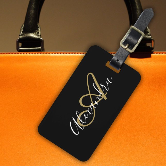 Étiquette À Bagage Élégant Noir Monogramme Or Nom de script élégant (Elegant Black Gold Monogram Script Name Stylish Luggage Tag)