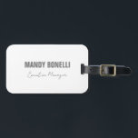 Étiquette À Bagage Élégant professionnel minimaliste moderne ajouter<br><div class="desc">Un design parfait qui fonctionnera en affaires ou dans votre vie privée. Un look simple,  minimaliste et parfait. Juste pour vous.</div>