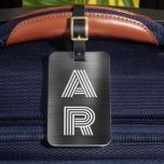 Étiquette À Bagage Élégant stylish Deux Monogrammes initial Black Met<br><div class="desc">Élégante Elégante Fille Noir Métal Deux Monogrammes Première Personnalisée Porte-Bagages Personnalisée Balise. Ce design avec deux (2) caractères monogrammes gras police de typographie initiale et les informations d'adresse sur le côté arrière sur le papier métallique noir look arrière - plan. Ils sont faciles à customiser. Cadeau élégant pour mariage, douche...</div>