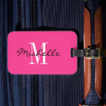 Étiquette À Bagage Étiquette de bagage personnalisée rose pour femmes<br><div class="desc">Étiquette de bagage personnalisée rose pour femmes. Étiquette de bagage personnalisée pour valises et sacs. Idée cadeau élégante pour son anniversaire ou la fête des mères. Modèle de typographie script stylé pour le nom.</div>
