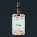 Étiquette À Bagage Étiquette de la couleur d'aquarelle Floral Custom<br><div class="desc">Porte-bagages monogramme sur mesure avec monogramme personnalisé sur un bouquet floral d'aquarelle luxueux à l'avant,  coordonnées modifiables à l'arrière.</div>