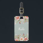 Étiquette À Bagage Étiquette de la couleur d'aquarelle Floral Custom<br><div class="desc">Porte-bagages monogramme sur mesure avec monogramme personnalisé sur un bouquet floral d'aquarelle luxueux à l'avant,  coordonnées modifiables à l'arrière.</div>