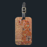 Étiquette À Bagage Exécution par Gustav Klimt, Art Nouveau vintage<br><div class="desc">Exécution (alias L'Étreinte) (1909) par Gustav Klimt est une peinture à l'huile symboliste de l'ère victorienne représentant un jeune couple s'étreignant et sur le point de s'embrasser. À propos de l'artiste : Gustav Klimt (1862-1918) était un peintre symboliste autrichien et l'un des membres les plus éminents du mouvement Art nouveau...</div>