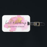 Étiquette À Bagage Fille laveuse rose et or<br><div class="desc">Blush Pink and Gold Foil Aquarelle Laver les cheveux Styliste et Make Up Artist Salon fournit le nom promotionnel Luggage Tag avec la typographie en lettres de main noire. Les étiquettes de sac à linge couleur rose et or à l'huile sont parfaites pour une liste de maquillage et de cheveux...</div>