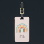 Étiquette À Bagage Filles mignonne minimaliste Boho Arc-en-ciel<br><div class="desc">Cette étiquette à bagages pour enfants branchée et fillette présente une belle et simple illustration arc-en-ciel. Ce joli design dispose également d'un endroit où vous pouvez ajouter le nom de votre fille. Le design moderne minimaliste parfait pour un premier voyage d'enfant ! Consultez notre collection pour connaître le coque de...</div>