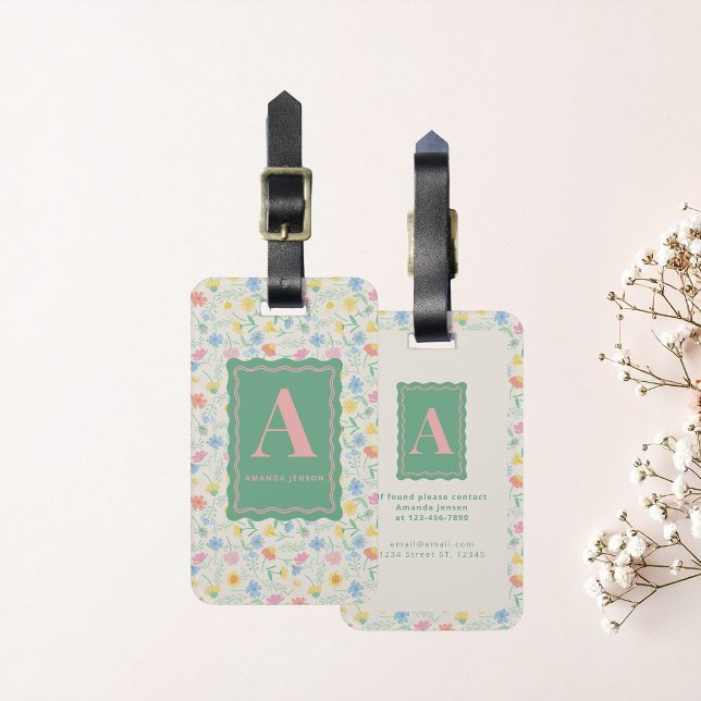 Étiquette À Bagage Fleur Sauvage Florale Initiale et Nom Personnalisé (wild flower pattern luggage tag with personalization and monogram in pastel colors and green )