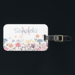 Étiquette À Bagage Fleurs d'aquarelle douces personnalisées<br><div class="desc">L'aquarelle florale pastel. La beauté et l'élégance.</div>