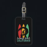 Étiquette À Bagage Hermosa Beach California Vintage Retro Surfing<br><div class="desc">Design rétro vintage pour les surfeurs qui aiment surfer et surfer sur les vagues de l'océan. Vacances d'été cool, vacances de printemps marchandises pour ceux qui aiment le soleil chaud, le temps tropical, bronzage sous le palmier. Un design grandiose et déprimé à porter tout en profitant de la fête de...</div>
