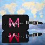 Étiquette À Bagage Hot Pink World Black Traveller Nom du monogramme<br><div class="desc">Voyagez avec style avec notre Hot Pink World Traveler Map Monogramme Nom Bagage Balise! Doté d'un design rose vif et d'un arrière - plan de carte du monde, ce tag est personnalisé avec votre nom et monogramme dans une police chic. Parfait pour identifier vos bagages rapidement et facilement, il combine...</div>