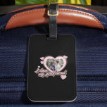 Étiquette À Bagage I Love My Girlfriend Photo personnalisée<br><div class="desc">J'Aime Ma Petite Amie Photo Personnalisée Balise Bagage. Un cadeau parfait pour les valentines jour,  anniversaire ou anniversaire. Fonctionne avec une police et un coeur de script rétro.</div>