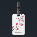 Étiquette À Bagage Illustration japonaise personnalisée de fleurs de<br><div class="desc">Personnalisez cette étiquette de bagage avec votre nom,  adresse et numéro de téléphone. Les médias mélangés de fleurs de cerisier à la mode et modernes,  l'aquarelle et l'encre a un style d'anime à lui. Unique et chic.</div>