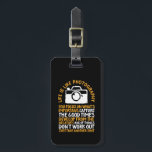 Étiquette À Bagage La photographie motivationnelle se concentre sur c<br><div class="desc">La vie est comme la photographie. Concentrez-vous sur ce qui est important, captez les bons moments. Conception de devis inspirante et motivante pour les photographes. dicton cool et slogan typographie marchandise pour ceux qui aiment prendre des photos, membre du club de photographie. Conception vintage et en détresse pour les photographes...</div>