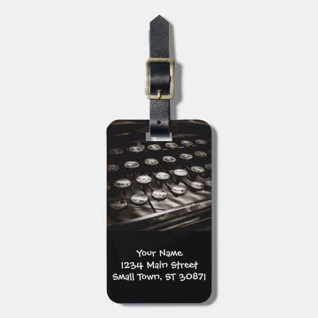 Étiquette À Bagage La vieille machine à écrire antique verrouille le (Devant Vertical)