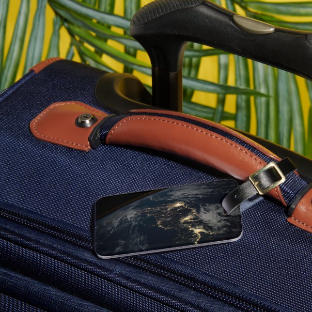 Étiquette À Bagage La Ville Éclairait Le Japon La Nuit. (Insitu Rectoal 3)