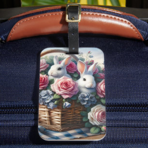 Étiquette À Bagage Lapins nichés parmi les roses de cottage