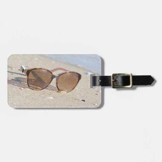 Étiquette À Bagage Lunettes de soleil sur la plage (Devant horizontal)
