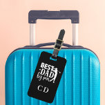 Étiquette À Bagage Meilleur papa par golf monogramme noir blanc<br><div class="desc">Personnalisez et ajoutez les lettres monogrammes,  initiales de votre père. Texte : Best DAD par par. Arrière - plan noir,  texte blanc. Retour : ajoutez son nom et ses coordonnées.</div>