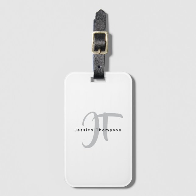 Étiquette À Bagage Modern Elegant Plain Professional Name Monogram (Devant Vertical)