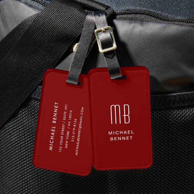 Étiquette À Bagage Monogramme de Bourgogne moderne (Modern Red Monogrammed Luggage Tag)