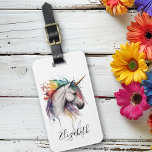 Étiquette À Bagage Monogramme de licorne arc-en-ciel<br><div class="desc">Cette conception a été créée par art numérique. Elle peut être personnalisée dans la zone fournir ou customiser en choisissant le clic pour customiser une autre option et en changeant le nom, les initiales ou les mots. Vous pouvez également modifier la couleur et le style du texte ou supprimer le...</div>