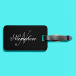 Étiquette À Bagage Monogramme de nom noir et blanc personnalisé uniqu<br><div class="desc">Personnalisé Unique Noir et Blanc Nom Monogramme Design pour tout le monde.</div>