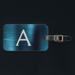 Étiquette À Bagage Monogramme en métal brossé bleu Nom et initiale<br><div class="desc">Monogramme d'huile de métal brossé bleu métallique moderne et élégant Nom et étiquette de bagage de voyage initial. Cette étiquette de sac est parfaite pour le retour à l'école,  le travail ou le voyage.</div>
