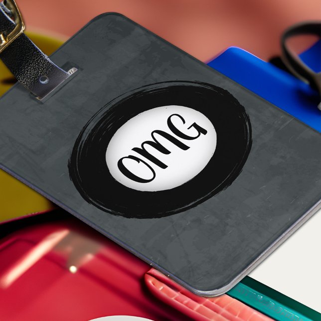 Étiquette À Bagage Monogramme en noir et blanc détendu Grunge moderne (Grunge gray luggage tag with painted black circle)