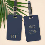 Étiquette À Bagage Monogramme initial minimaliste bleu marine moderne<br><div class="desc">Créez votre propre étiquette monogramme personnalisée avec des initiales personnalisées et un nom en typographie couleur or sur arrière - plan bleu marine.</div>