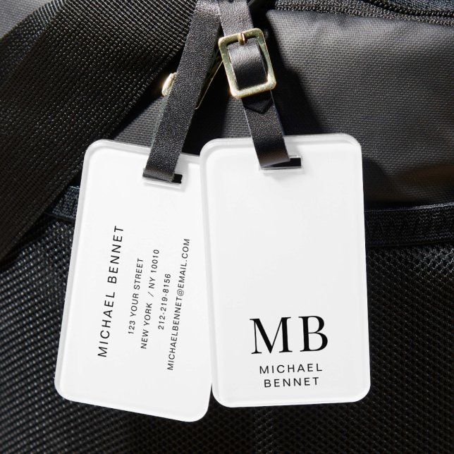 Étiquette À Bagage Monogramme Moderne Noir Et Blanc (Modern Black And White Monogram Luggage Tag)