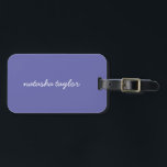Étiquette À Bagage Monogramme moderne très tendance très peri violet<br><div class="desc">Préparez-vous pour vos prochaines vacances ou votre prochain voyage d'affaires avec cette étiquette moderne très tendance violet Script Monogramme Nom Bagage. Peut être customisé avec votre nom de choix sur le devant et vos coordonnées sur le dos.</div>