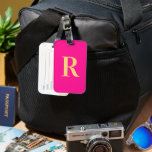 Étiquette À Bagage Monogramme simple moderne<br><div class="desc">Il s'agit d'un monogramme simple, moderne et personnalisé. Ce design élégant est en tendance rose chaud / fuchsia avec typographie stylisée. Il est parfait pour un bon voyage personnalisé / cadeau de départ ou idéal comme une mise à jour pour vos accessoires de voyage. Pour personnaliser, ajoutez simplement votre lettre...</div>