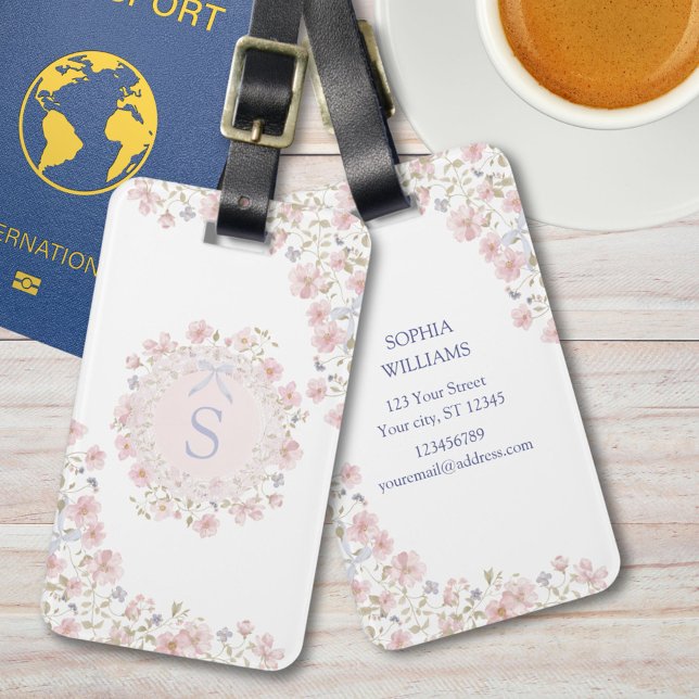 Étiquette À Bagage Monogrammed Pink Flowers and Lace Floral (In situ)