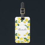 Étiquette À Bagage Motif de fruits aux citrons jaunes<br><div class="desc">Une étiquette à bagages avec un mignon motif de citrons jaunes avec des feuilles verts et des tranches de citron fraîchement coupées.</div>