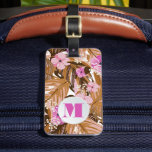 Étiquette À Bagage Motif floral Plante tropicaux monogramme<br><div class="desc">Une étiquette à bagages élégante met en vedette un motif de plantes tropicaux en tans de fleurs brunes et roses et votre chic monogramme initial sur le devant et vos informations d'adresse imprimées sur le dos OU choisissez le style que vous pouvez insérer votre carte de visite sur le dos....</div>