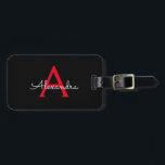 Étiquette À Bagage Nom du monogramme rouge noir de la fille<br><div class="desc">Monogramme noir et rouge Ajoutez votre propre nom Script Bagage Bag Le tag sac fait le cadeau parfait pour 16 ans,  mariage,  douche nuptiale,  baby shower ou bachelorette cadeau pour quelqu'un décorant sa chambre dans le style.</div>