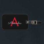 Étiquette À Bagage Nom du monogramme rouge noir de la fille<br><div class="desc">Monogramme noir et rouge Ajoutez votre propre nom Script Bagage Bag Le tag sac fait le cadeau parfait pour 16 ans,  mariage,  douche nuptiale,  baby shower ou bachelorette cadeau pour quelqu'un décorant sa chambre dans le style.</div>