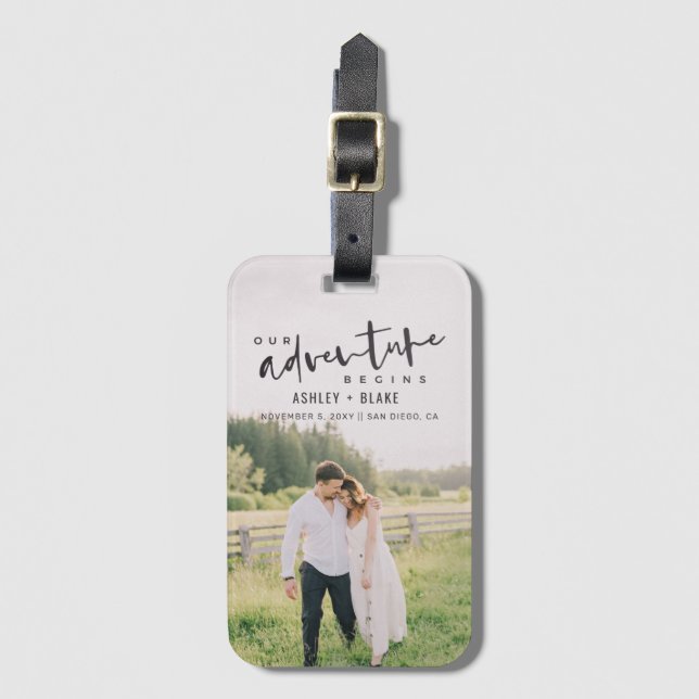 Étiquette À Bagage Notre aventure commence Script Photo Enregistrer l (Devant Vertical)