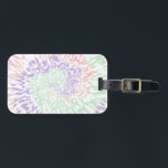 Étiquette À Bagage Pastel Spiral Shibori Floral Tie Dye Hippie Retro<br><div class="desc">Teinture motif de teinture pastel couleur arc-en-ciel. Bleu,  violet,  carré rose shibori hippie design spirale motif Bagage Tag. Motif de teinture à cravate en spirale koréenne moderne en couleur rose pastel et vert. Décor motif de style Shiburi teint.</div>