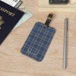 Étiquette À Bagage Plaid Thompson Clan Blue Grey Check Tartan personn<br><div class="desc">Cute plaid clan Thompson tartan motif bagage tag. Parfait pour marquer ces bagages lors de leur départ. Ajoutez un nom en cliquant sur le bouton "Personnaliser".</div>