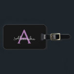 Étiquette À Bagage Purple Black Script Girl Nom du monogramme<br><div class="desc">Monogramme noir et violet Ajouter votre propre nom Script Bagage Bag Le tag sac fait le cadeau parfait pour 16 ans,  mariage,  douche nuptiale,  baby shower ou bachelorette cadeau pour quelqu'un décorant sa chambre dans le style.</div>